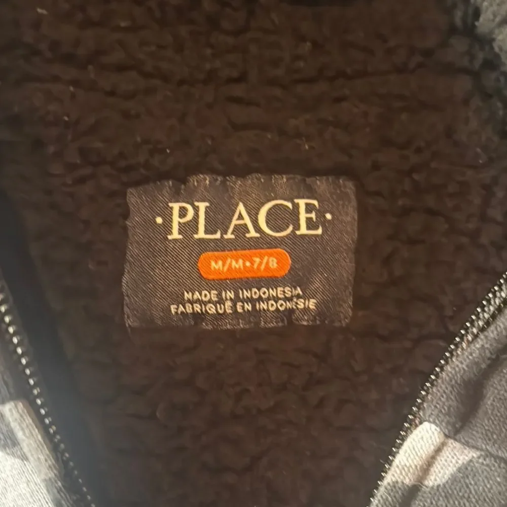 The Children’s Place Kids Camouflage Hoodie Sherpa Lined Full Zip Size M (7/8)